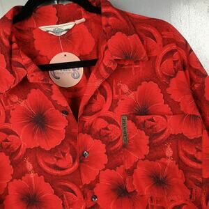 Quicksilver Vintage 90s Surf Skate Hawaiian Aloha Button Shirt Red Floral Large